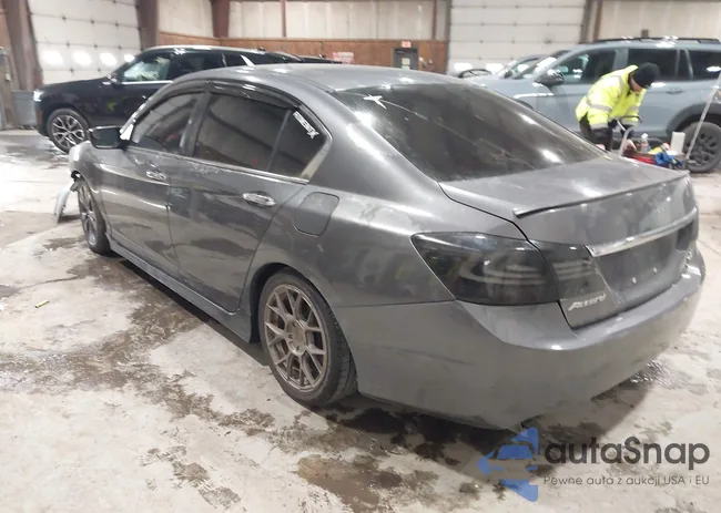 1HGCR2F36DA190176: 44326071