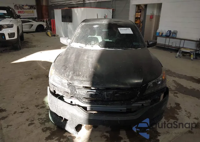 1HGCR2F36DA190176: 44326071