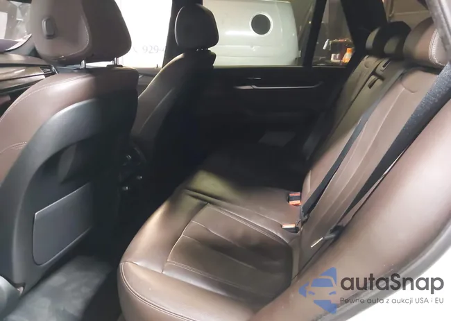 5UXKT0C58H0S80414: 44326089