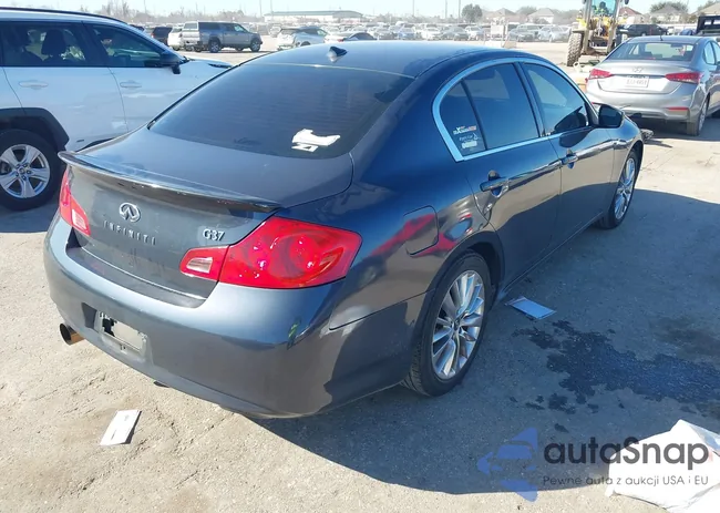 JN1CV6AP2BM506845: 44326136