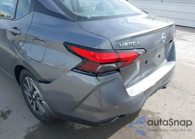 3N1CN8EV1LL868617: 44326196