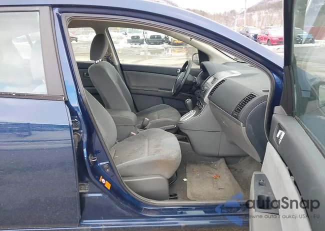 3N1AB61E68L650819: 44326217