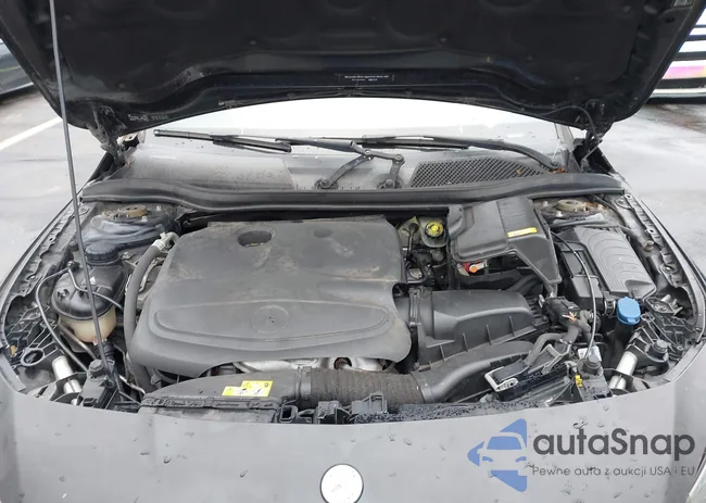 WDDSJ4EBXFN200022: 44326393