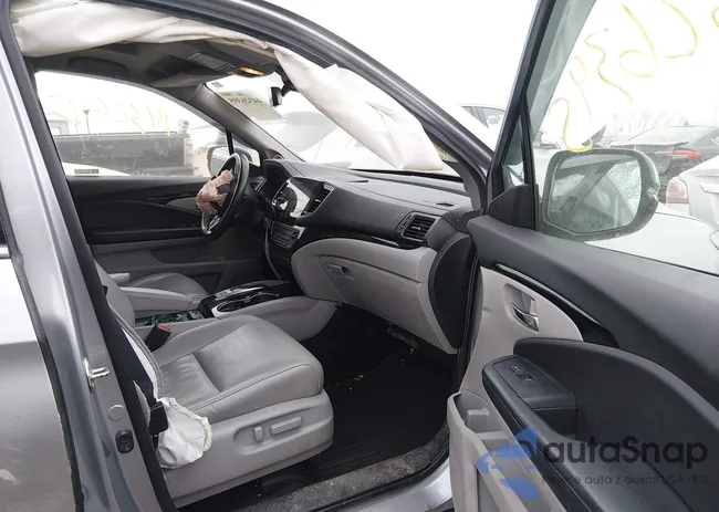 5FNYF6H99KB076912: 44326395