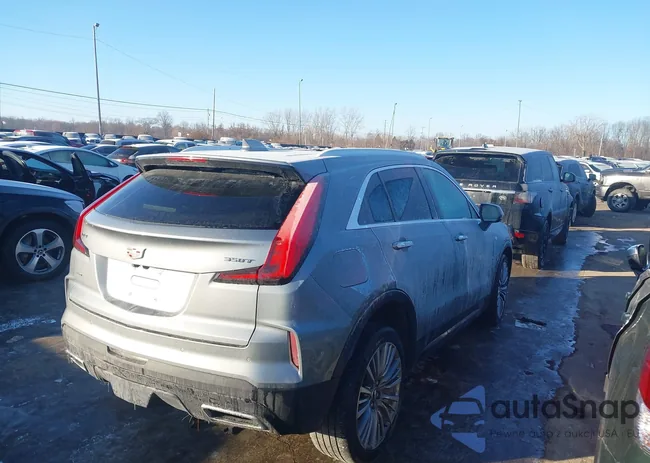 1GYFZDR41RF125395: 44326464