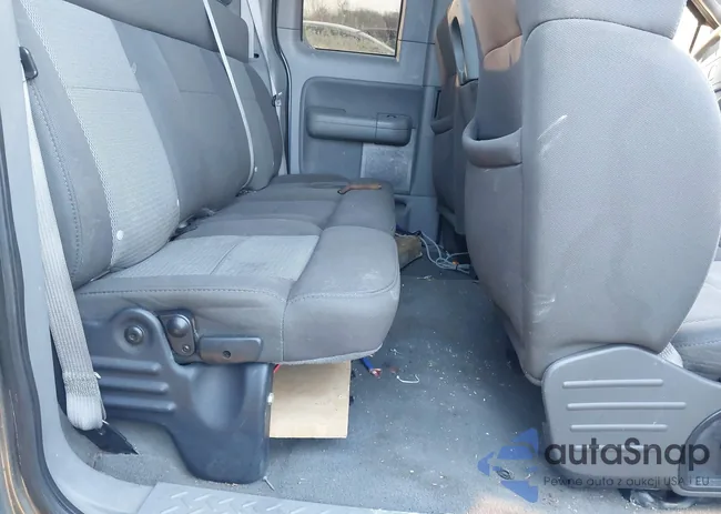 1FTRX14W56KA66760: 44326480