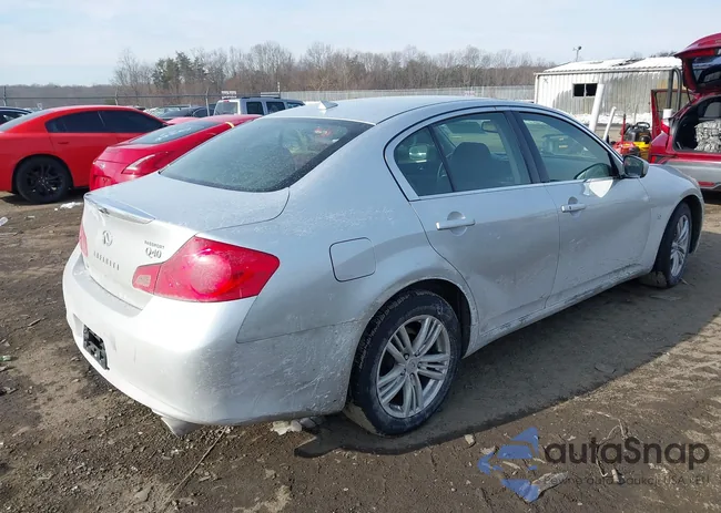 JN1CV6AR5FM522335: 44326493