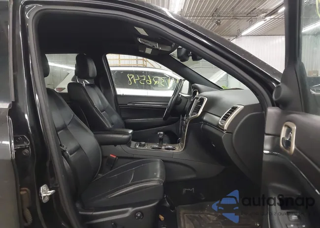 1C4RJFBM5EC415764: 44326548