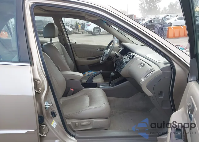 1HGCG16591A059403: 44326553