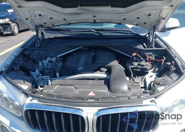 5UXKR2C50F0H38201: 44326562