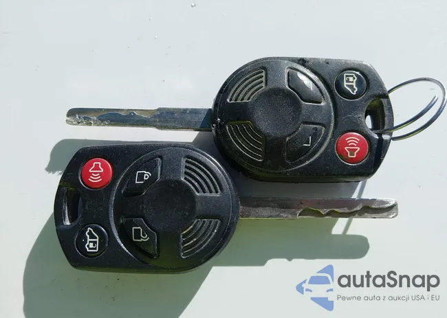 NM0LS6E72F1197530: 44325572