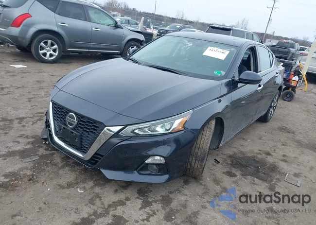 1N4BL4EV7KC165840: 44325580