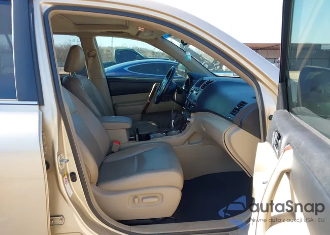 5TDYK3EH7DS121172: 44325589