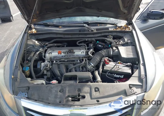 1HGCP2F74CA068388: 44325658