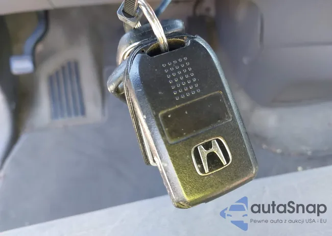 5FNRL38479B038430: 44325696