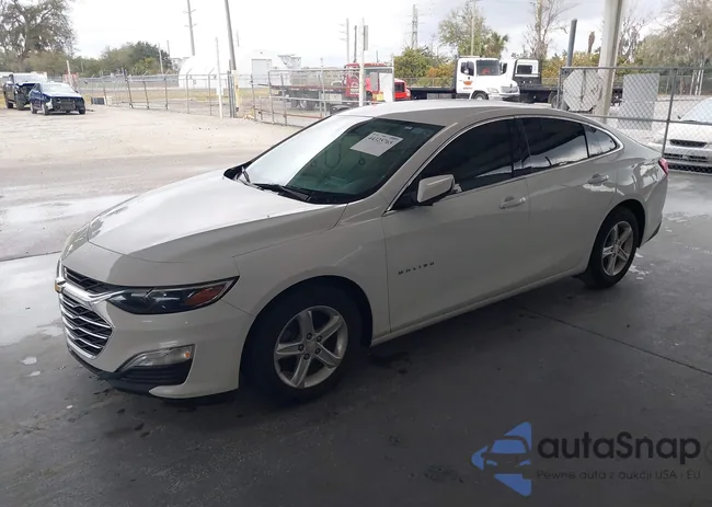 1G1ZC5ST3LF081752: 44325765