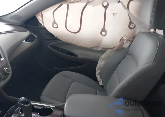 1G1ZC5ST3LF081752: 44325765