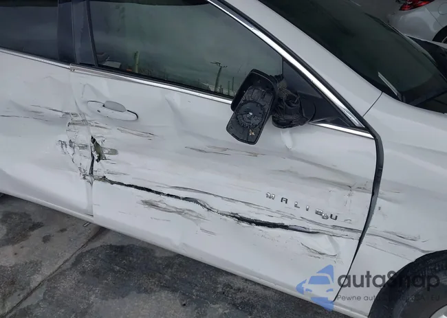 1G1ZC5ST3LF081752: 44325765