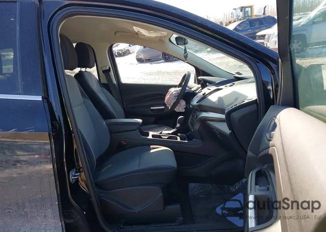 1FMCU9GD4HUD94553: 44325851