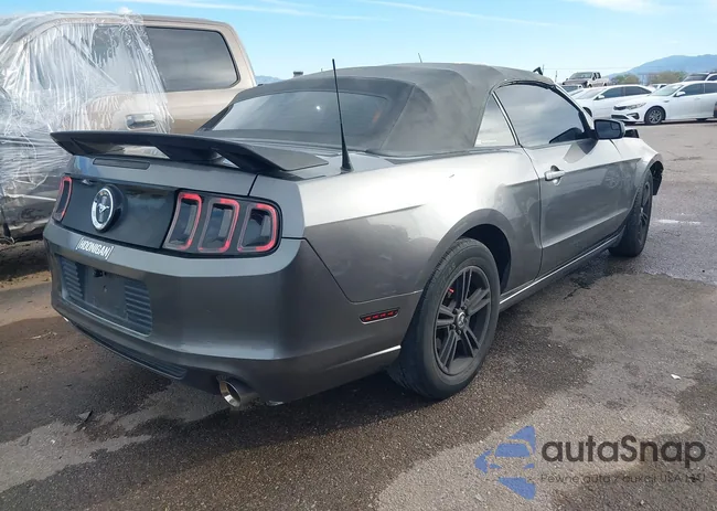 1ZVBP8EM9E5208545: 44325854