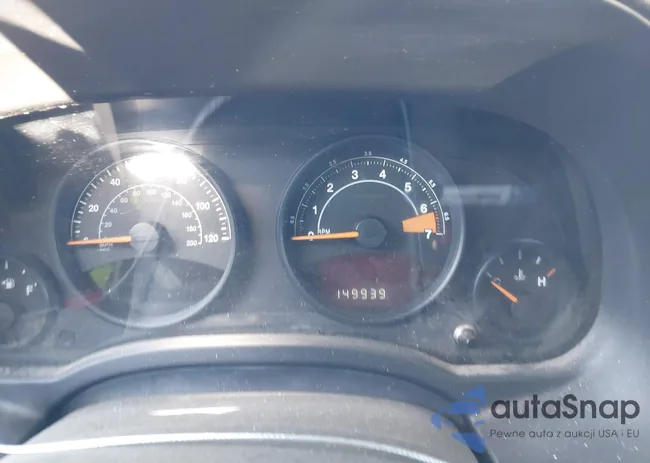 1C4NJPBA8GD528650: 44325870