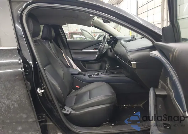 3MVDMBBL4MM203886: 44325960