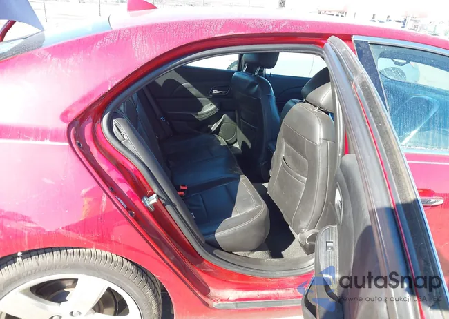 1G11J5SX8EF198557: 44326982