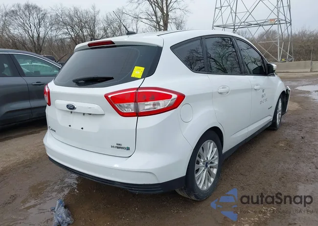 1FADP5AU5HL110652: 44327017