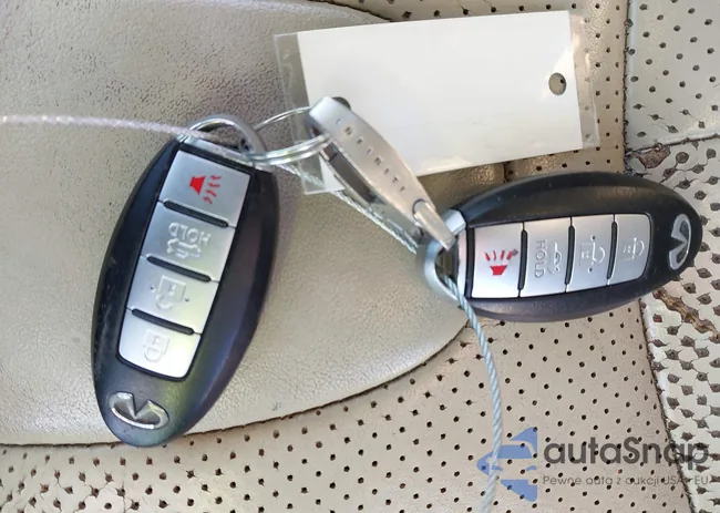 JNKCV61E69M304756: 44327066