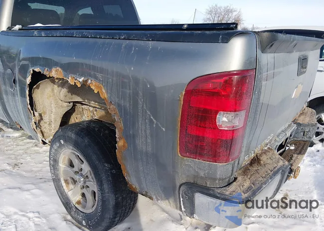 1GCRKSEA5DZ229130: 44327067