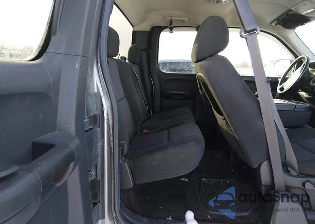 1GCRKSEA5DZ229130: 44327067