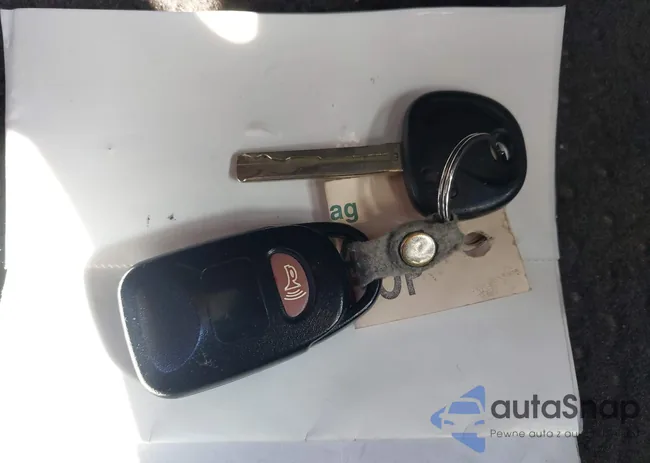 KM8JT3AF9FU100109: 44327151