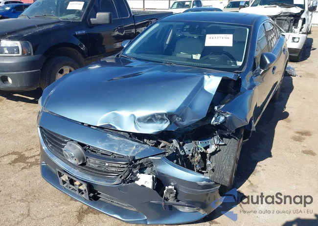 JM1GJ1W58G1444199: 44327198