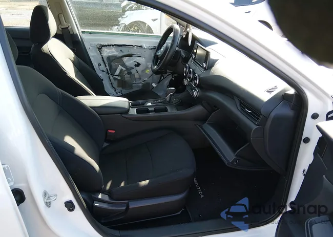 3N1AB8BV8RY249822: 44327208