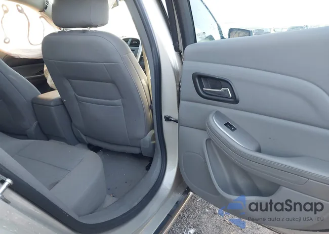 1G11B5SL5EF244341: 44327221