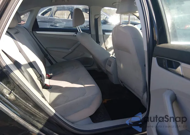 1VWAS7A35GC034814: 44327242