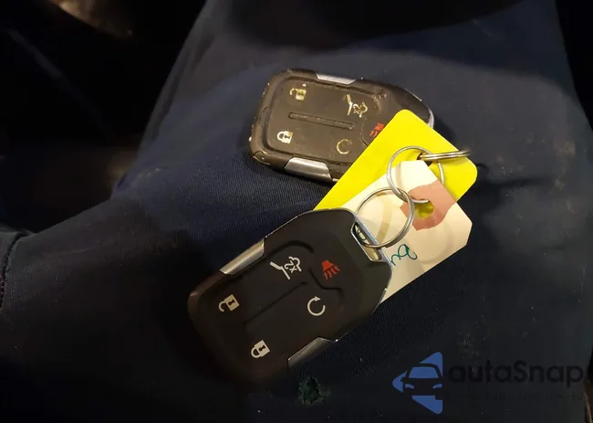 3GKALVEV4LL325226: 44327259