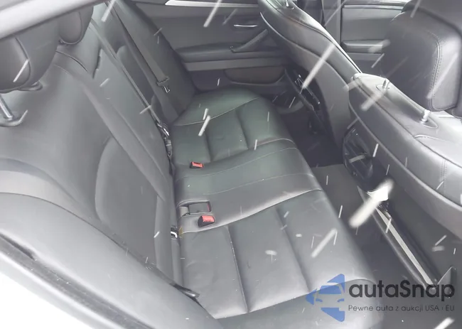 WBAXH5C50CDW04833: 44327309