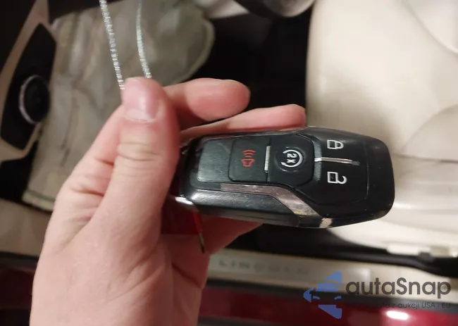 5LMCJ2A99FUJ33742: 44327334