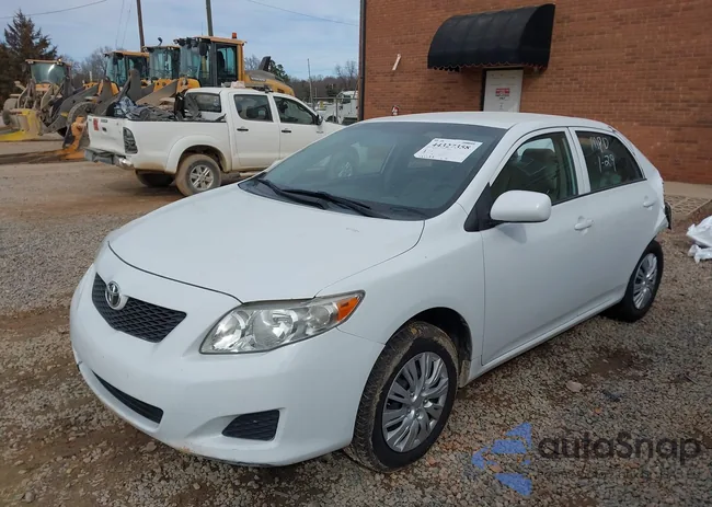 2T1BU4EEXAC430814: 44327358