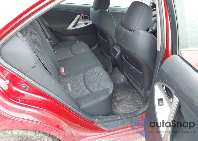 4T1BF3EK4BU747014: 44327373