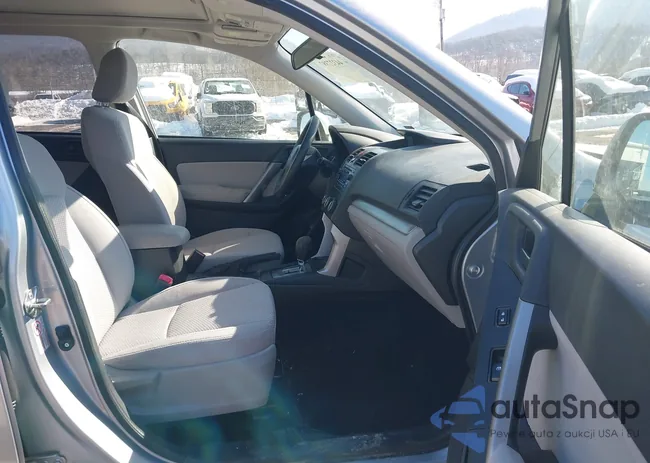 JF2SJAEC0EH402819: 44327383