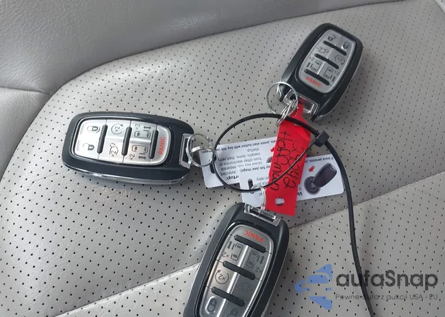 2C4RC1BG2KR532633: 44327405