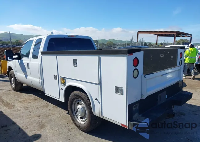 1FD7X2A68CEB55553: 44327413