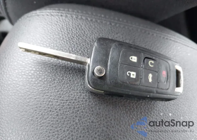 1G1PE5SB8G7171682: 44327488