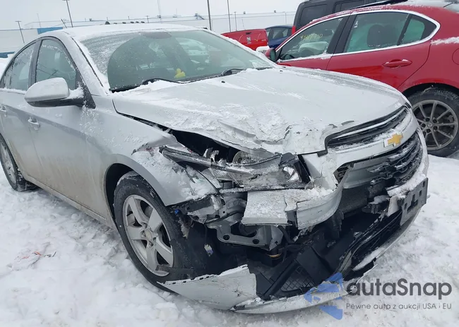 1G1PE5SB8G7171682: 44327488