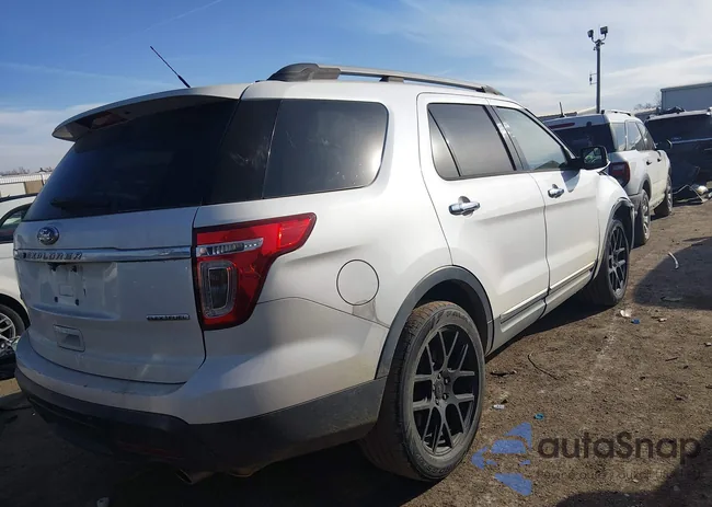 1FM5K7D87EGA69237: 44327500