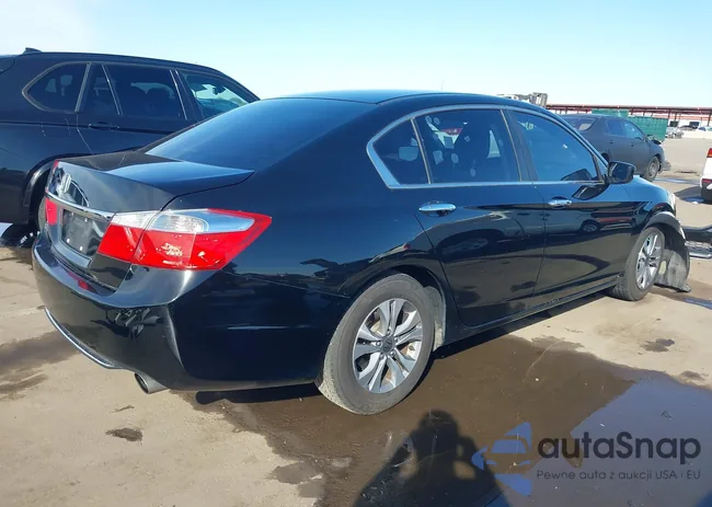 1HGCR2F38EA040989: 44327552