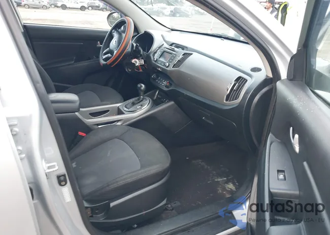 KNDPBCAC5G7798645: 44326711