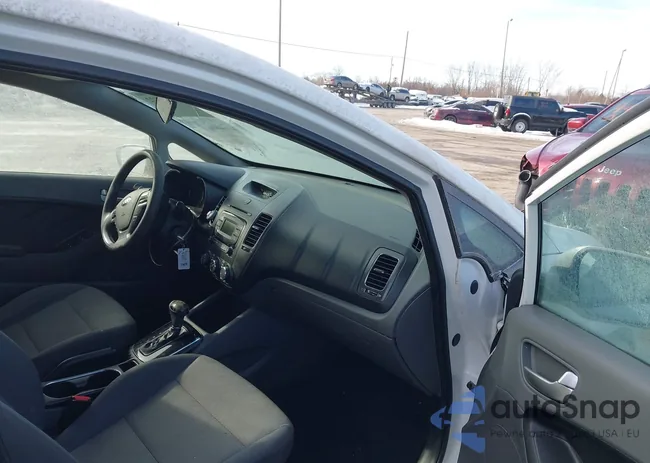 3KPFK4A74JE244721: 44326822